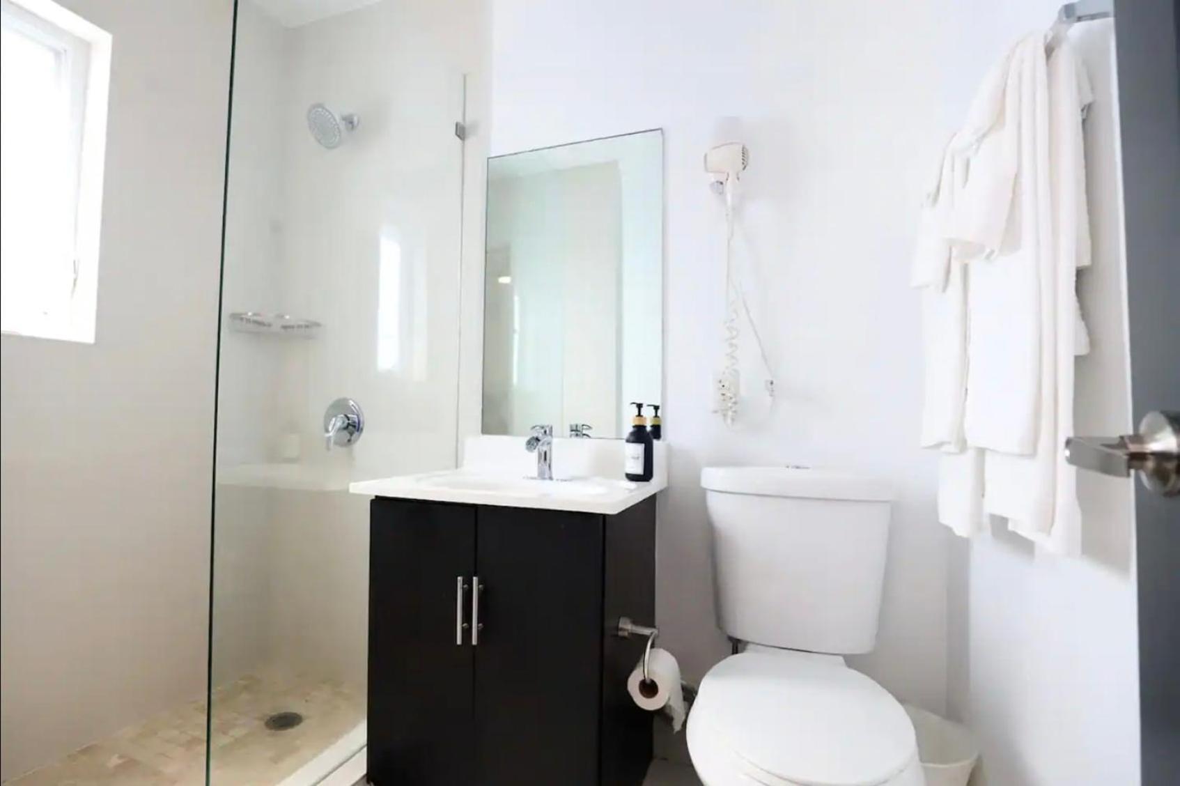 North Beach Steps To Sea Miami Apartment With Free Parking Family And Pet Friendly Miami Beach Ngoại thất bức ảnh